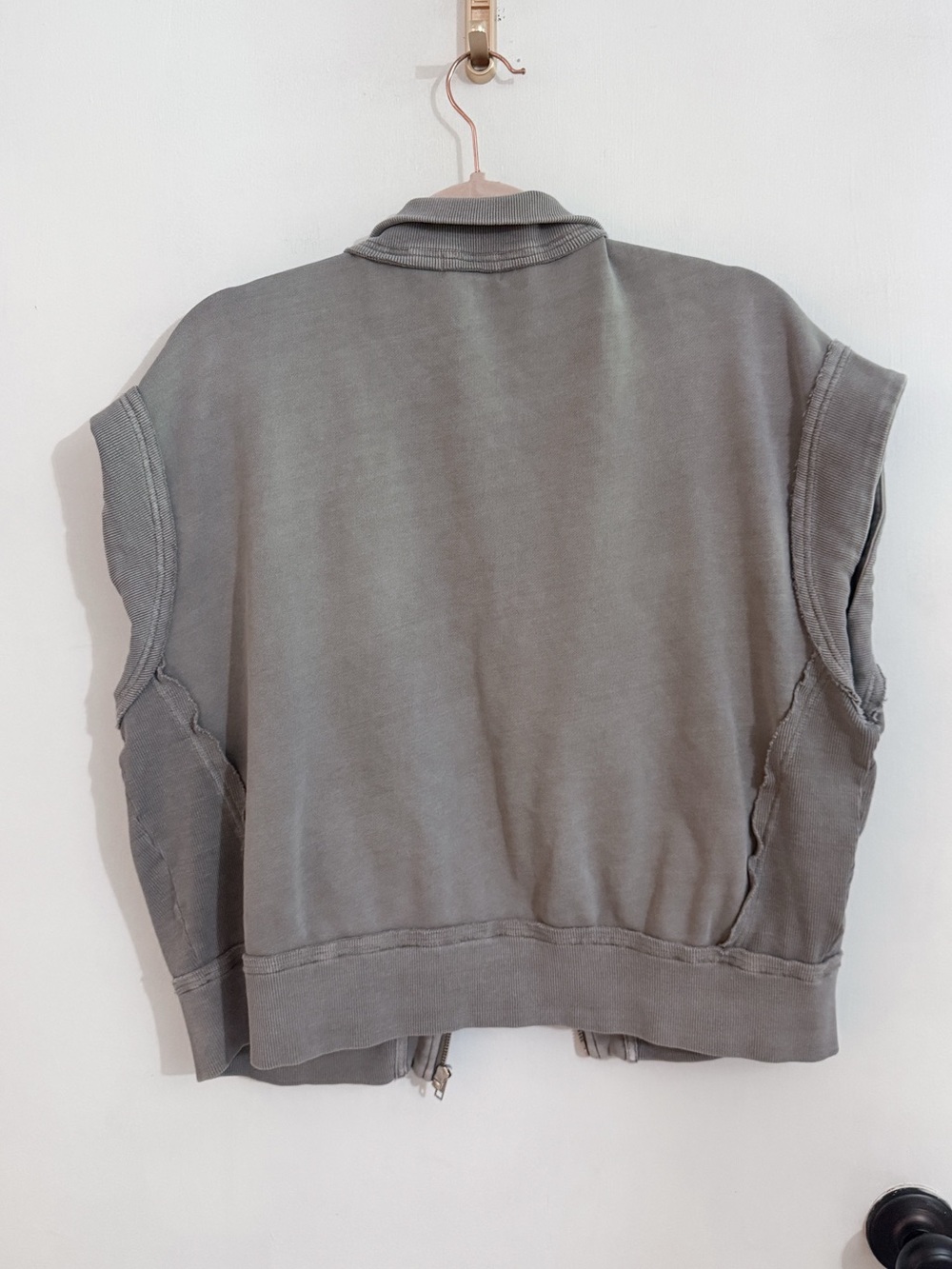 Elan Sleeveless Zip-Front Jacket - Light Taupe - Picture 5 of 9